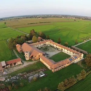  Landhuis Cascina Mora Italië